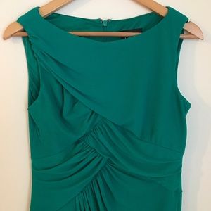 Adrianna Papell Dress Size 6 Winter Green Color